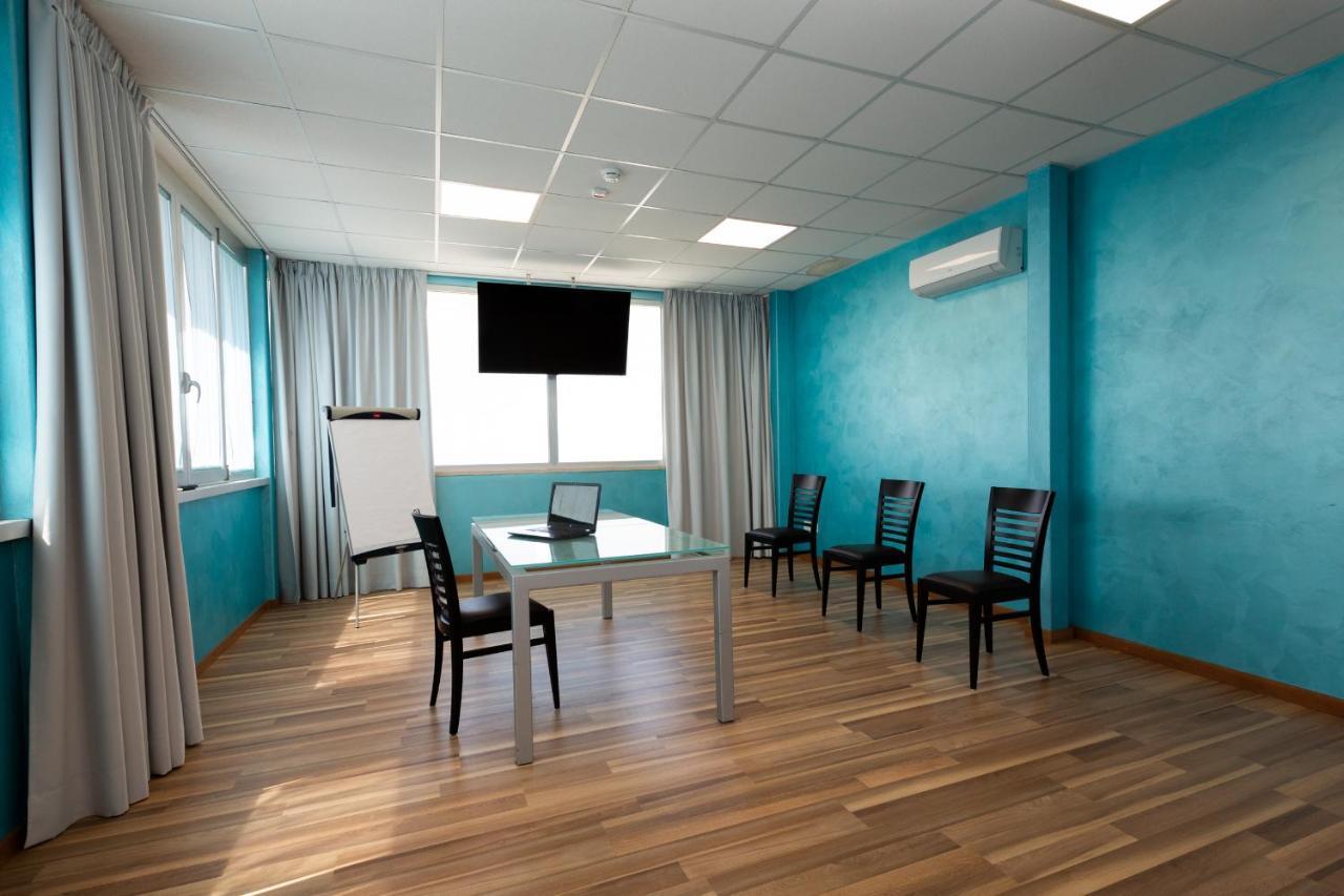 Hotel Belvedere Porto SantʼElpidio Buitenkant foto